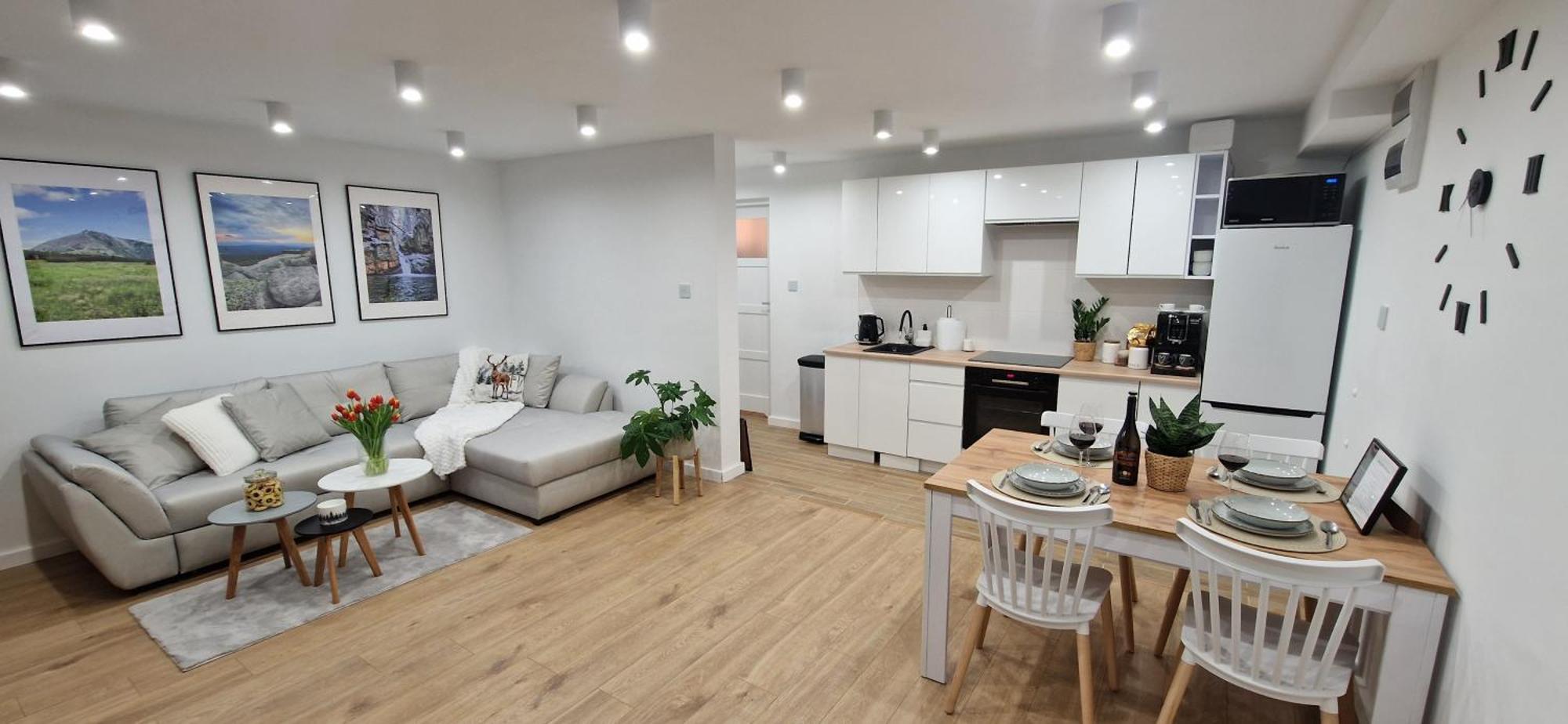 Apartament Na Skalkach イェレニャ・グーラ エクステリア 写真